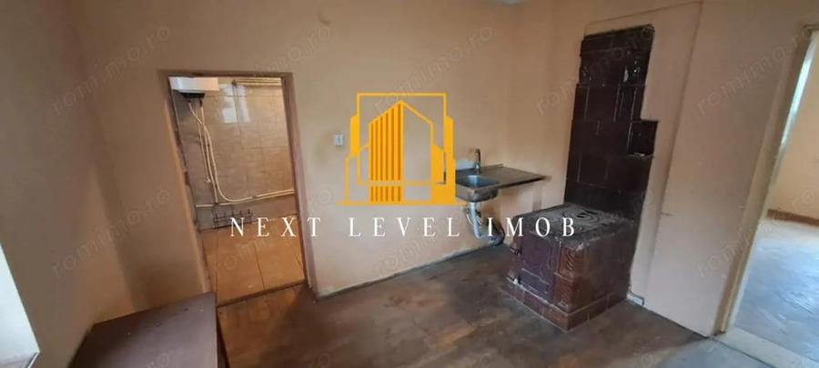 Casa + anexe Topoloveni ( Crin?e?ti) - 9