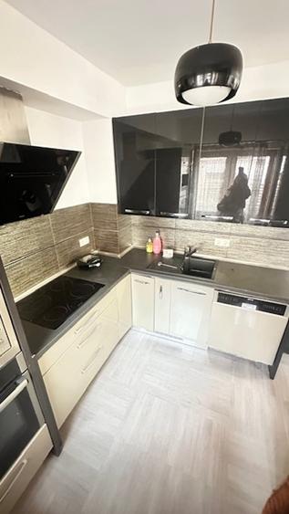 VICTORIEI zona Marul de Aur casa tip insiruita P+1+2 cu teren aferent! - 6