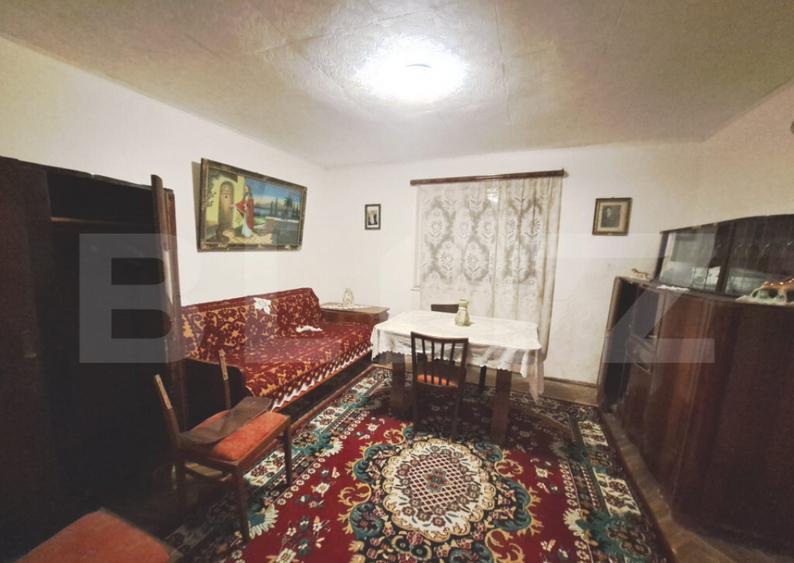 Casa de vanzare, 5 camere, teren generos de 1.290 m2, zona - 7