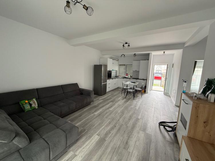 Duplex | 3 camere | Curte + Terasa - 1
