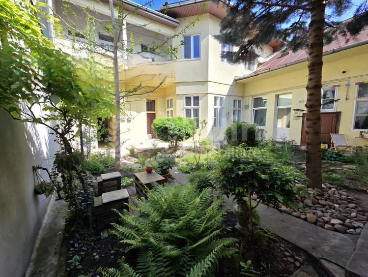 Spatiu de inchiriat in inima zonei Ultracentrale - Piata Muzeului! - 1