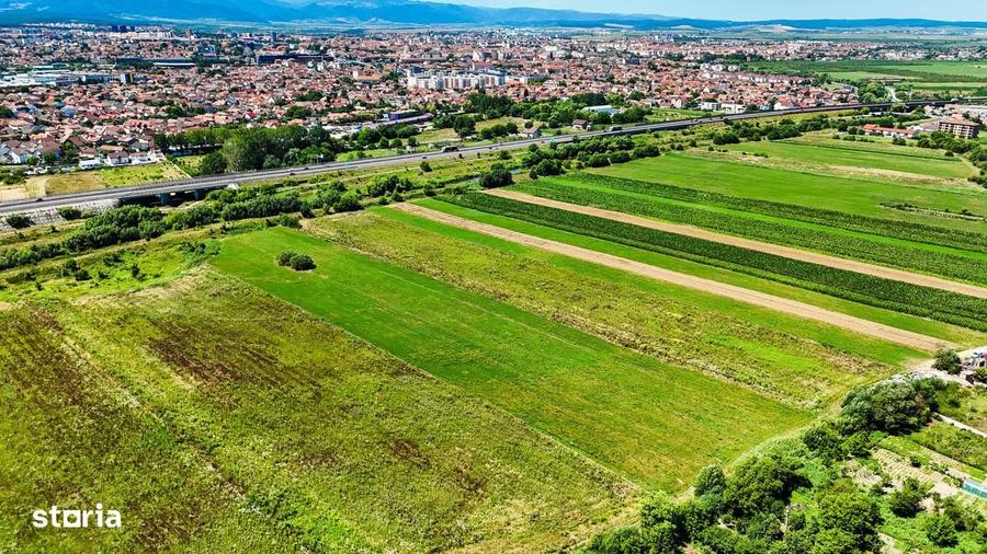 Teren Intravilan, 3343 mp, deschidere la 2strazi, plan drept |SkyView - 1