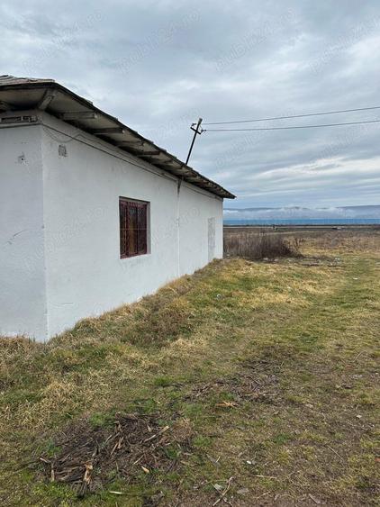 Inchiriez spatiu comercial - 1