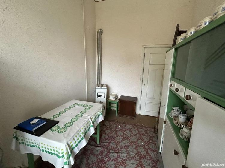 Vand apart.1 Piata Catedralei,st.58 mp. parter inalt+ pivnita - 4