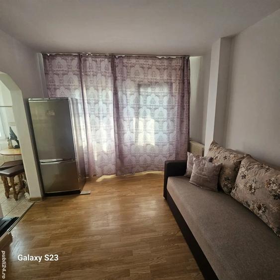 inchiriez garsoniera! Totul nou,foarte curat,scara foarte curata,linistita,zona buna. - 3