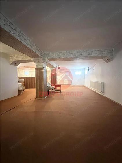 Casa S+P+1E cu Teren de 854 mp, Pretabila pentru Doua Familii - 12