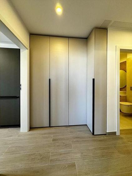 NOU, Prima Inchiriere - 5