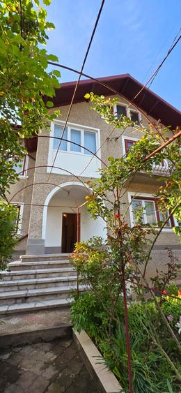 Pucioasa Dambovita,  zona centrala, vanzare casa si teren - 4