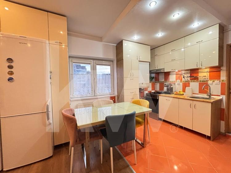 Apartament de vanzare, 3 camere - str. Plugarilor, Sibiu - 5