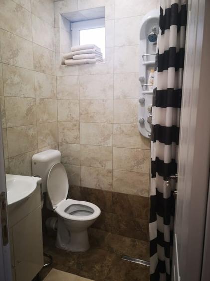 Persoana fizica vănd garsoniera cu 1 camera în casă cu curte comună - 3