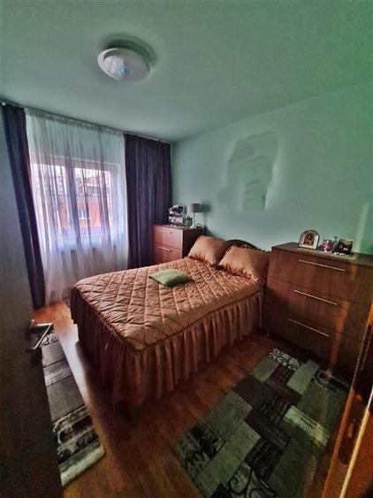 Apartament 3 camere decomandat, 2 bai, Carpatilor - 3