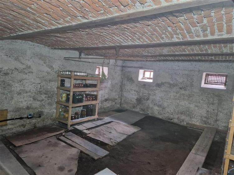 LIVE! Casa cu vatra traditionala, curte si gradina garaj, facilitati, Codlea, Br - 30