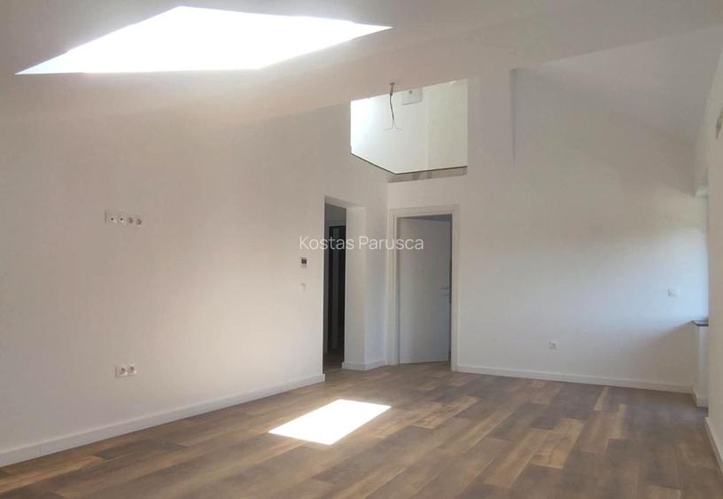 Apartament cu 2 camere decomandat în Tractorul Apartament cu 2 camere decomandat în Tractorul