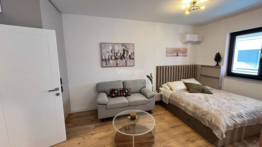 Garsoniera de inchiriat // Pipera