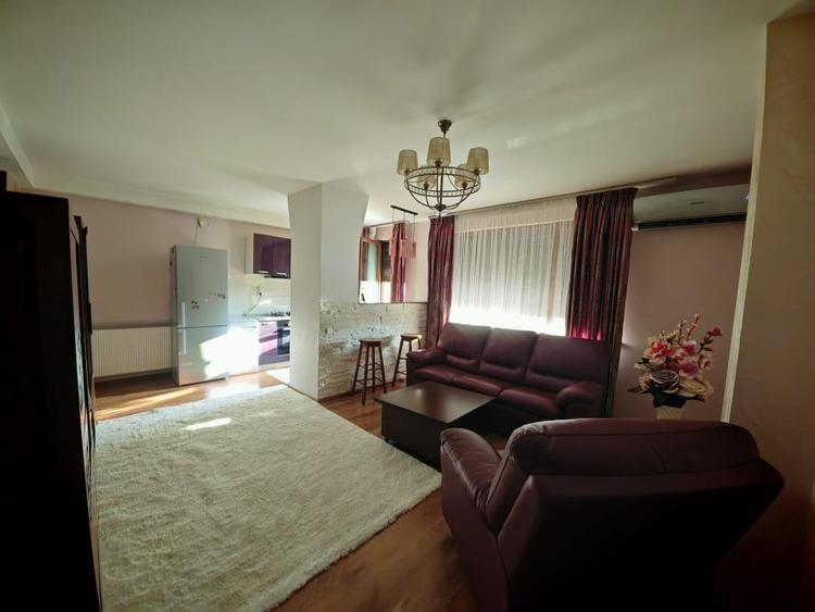 3 CAMERE | INEL 2 | BLOC 2015 - 1