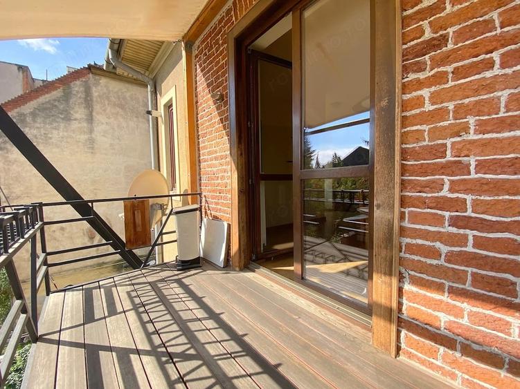 Apartament cu 4 camere decomandat în Take Ionescu