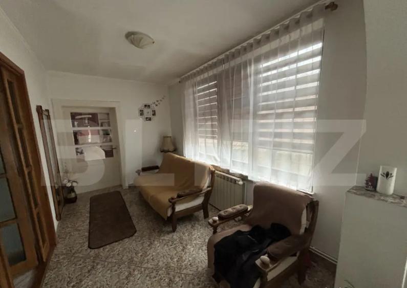 Casa de vanzare, 98 mp, zona Centru - 10