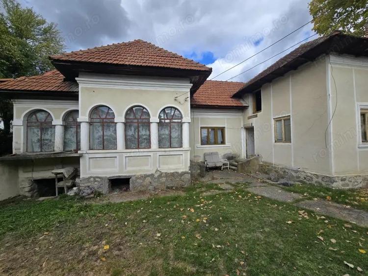 Casa Centrala Curtea de Arge?, Teren 2.211 mp - 4