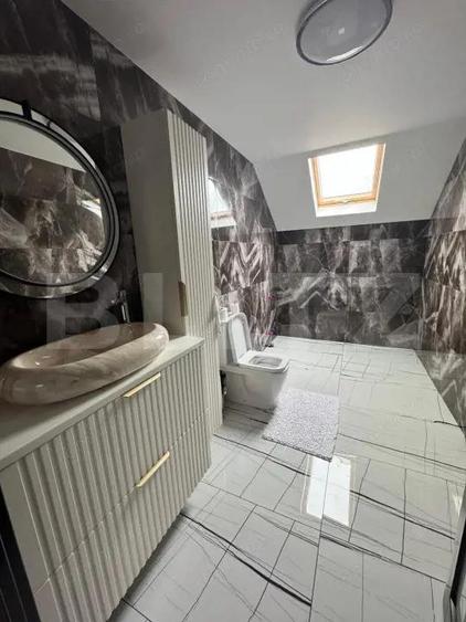 Casa moderna cu elemente traditionale , 306 mp utili , 2500 mp teren , Moara - 15