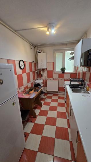 Inchiriez apartament 2 camere Medgidia - 2