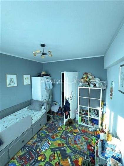 Apartament de 3 camere Campia Libertatii