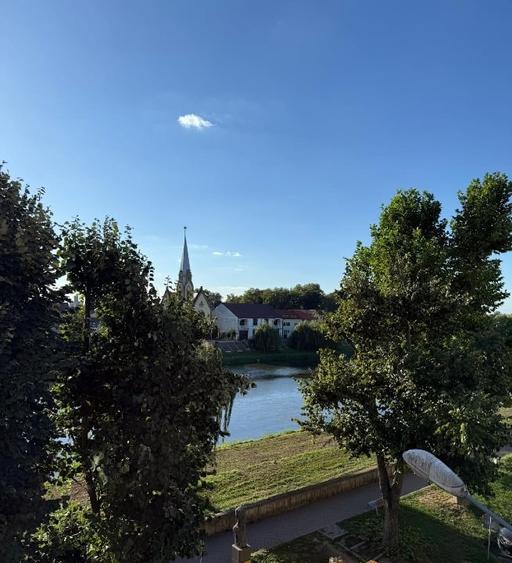 Apartament cu 3 camere de vanzare ultracentral - 1