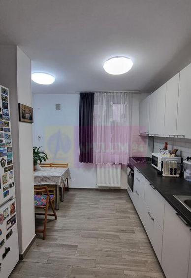 Apartament 3 camere 3/4 -Piata Resita - 7