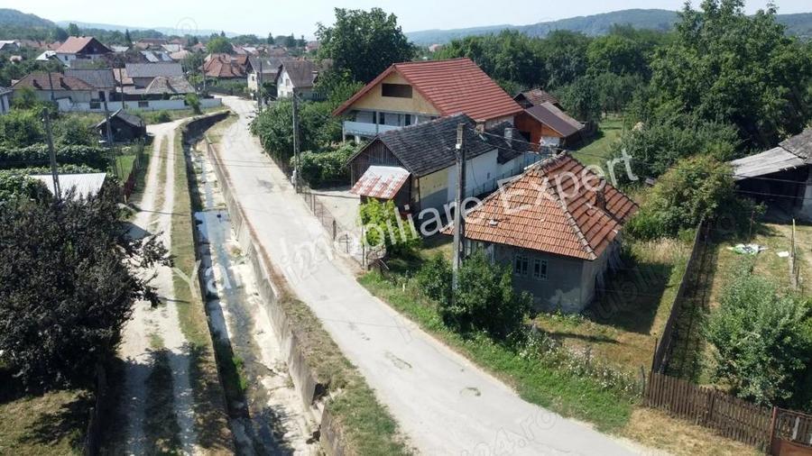 Teren de vanzare in Albestii de Arge?, Jude? Arge?. - 2