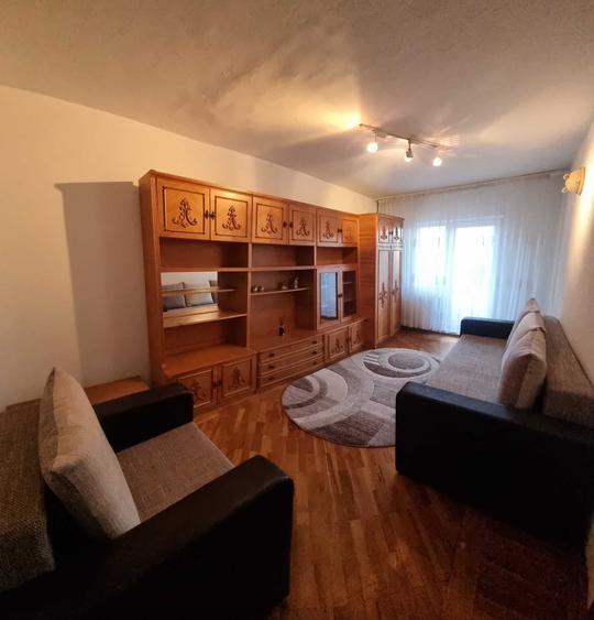 Proprietar inchiriez ap. 2 camere decomandate, zona Lipovei - I.I. de la Brad - 4