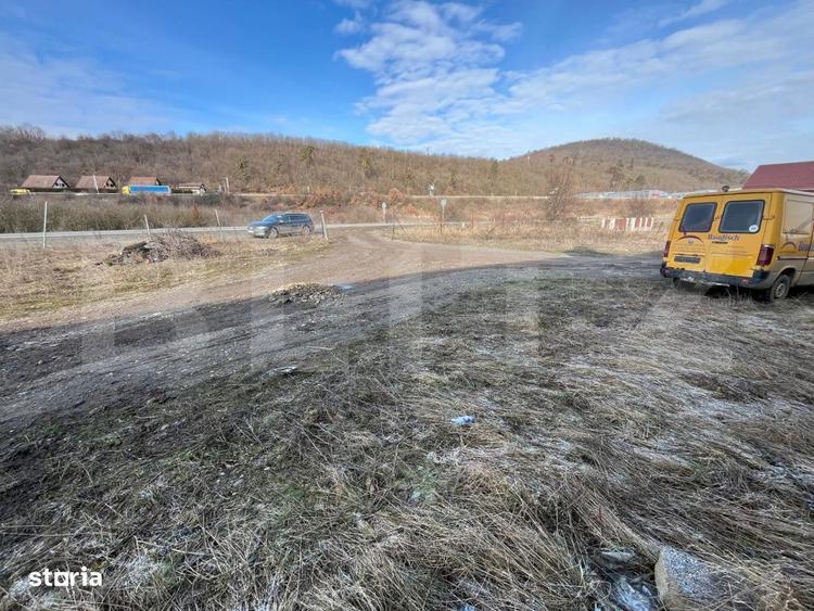 Teren Intravilan DN - Zona Teraplast - Front 36 m - Toate utilitatile - 3