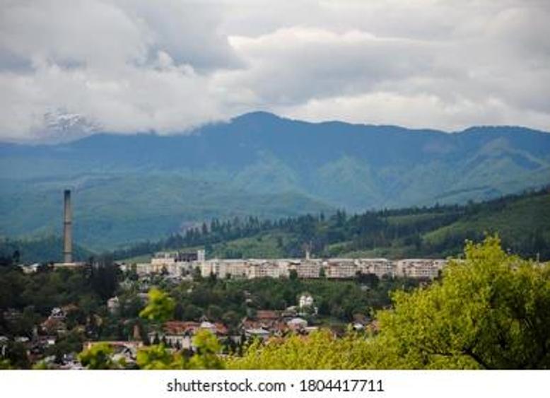 Campulung Muscel, cartier Grui, apartament la munte - 2