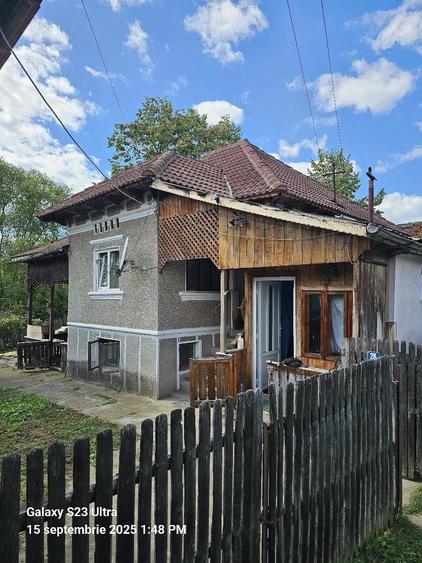 vand casa cu teren - 1