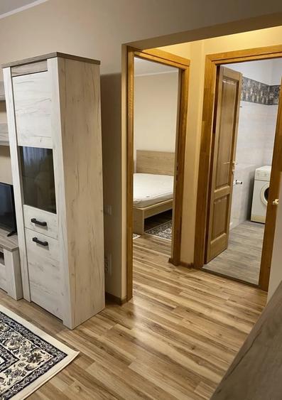 Apartament cu 2 camere semidecomandat, mobilat în Eroii Revoluției