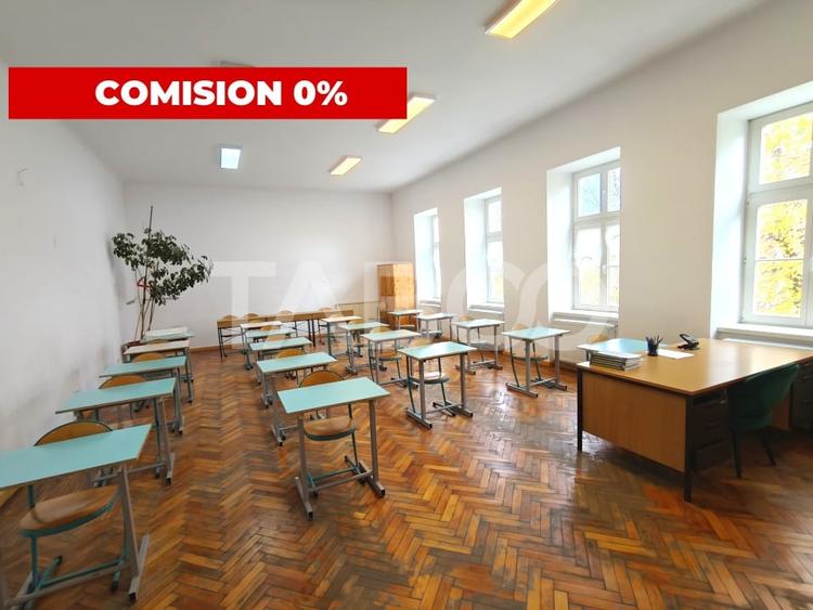 Spatiu de inchiriat 131 mp utili - ideal pentru activitati educative - 1