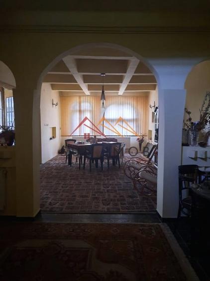 Casa tip conac, teren 4000 mp, finisaje deosebite, garaj, Prahova - 13