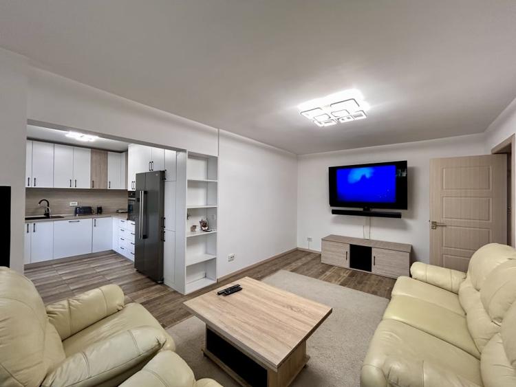 Apartament 4 camere, 2 bai, Republicii, Ploiesti - 1