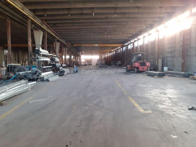 Spațiu industrial, 1100 mp în Titan Spațiu industrial, 1100 mp în Titan
