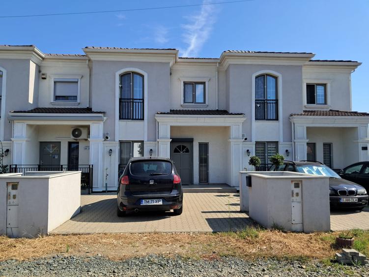 Dumbravita-apartament in triplex-190.000 € - 1