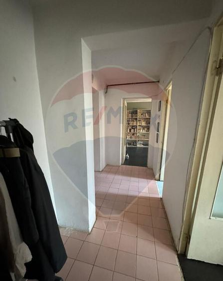 Apartament cu 2 camere in zona ultracentrala - 1