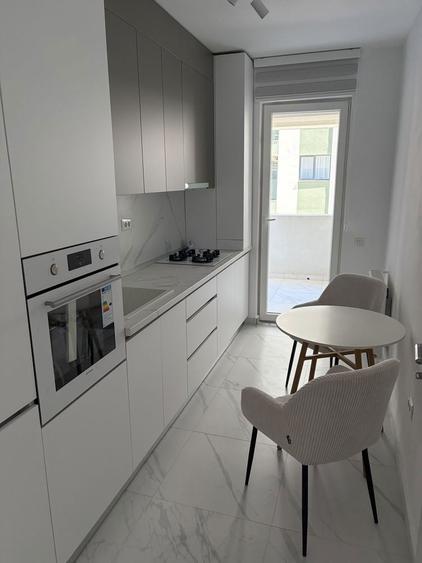 Inchiriez garsoniera militari rezidence - 1