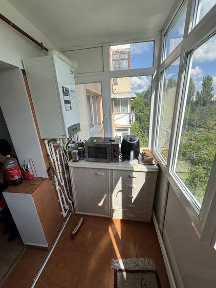 Apartament decomandat, 2camere, Craiovita Noua - 4