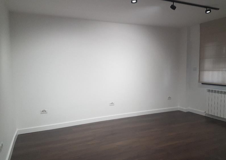 Spatiu modern, stradal, renovat modern, grup sanitar, 70mp, central - 9