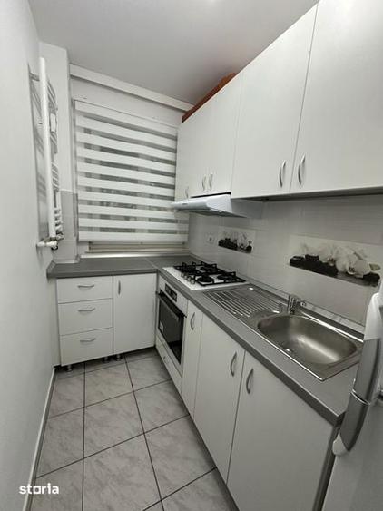 Inchiriez Apartament 2 camere , zona centrala, parter - 7