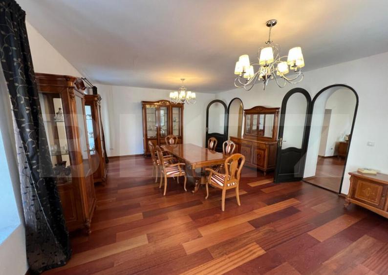 Apartament cu 2 camere, 130 mp, zona Centru Istoric - 11