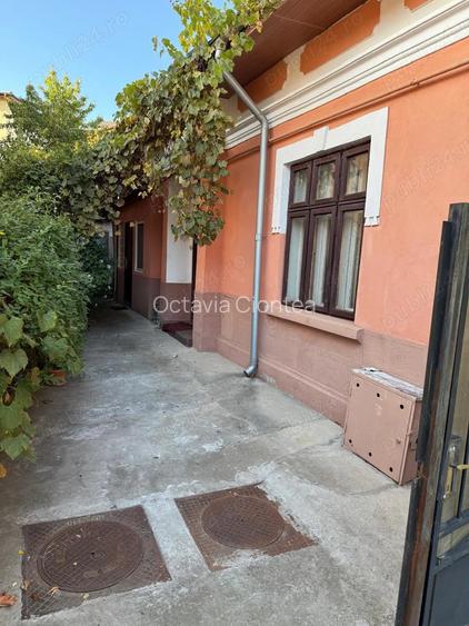 Casa cu poten?ial Casa cu poten?ial