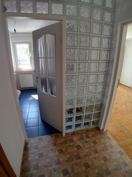 Apartament cu 2 camere semidecomandat în Județean