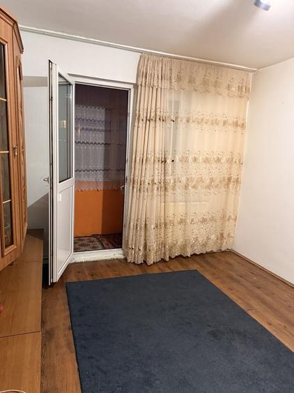 Apartament cu 2 camere nedecomandat în Central