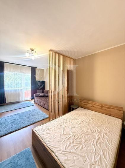 Apartament cu 2 camere semidecomandat, mobilat în Florești