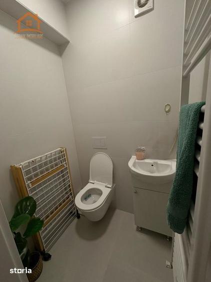 Apartament cu 3 camere decomandat, mobilat în Triaj
