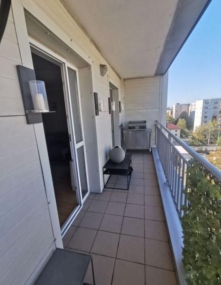 Apartament cu 3 camere decomandat, mobilat în Calea Călărașilor